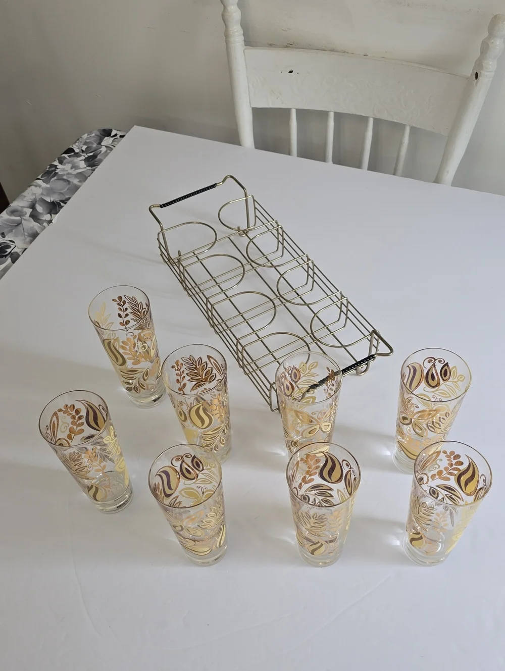 Vintage MCM Set Of 8 Gold Butterfly Leaf Botanical Tumblers With Carrier 12 Oz